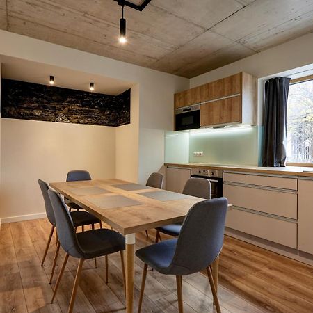 HS - Rockhaus Aparthotel Pruggern Exteriör bild